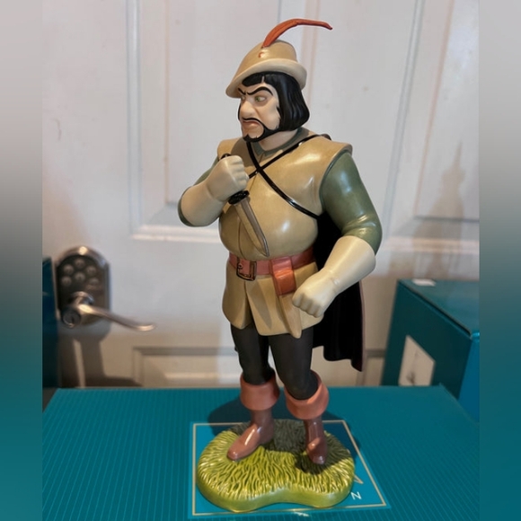 WDCC Snow White and the Seven Dwarfs Huntsman Deadly Intent Walt Disney Figurine - Picture 3 of 6